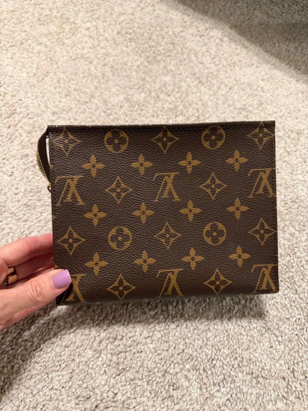 Louis Vuitton Monogram toiletry pouch 19 - Picture 1 of 10